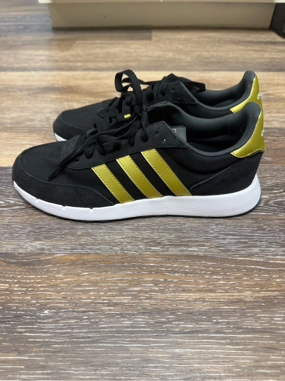 Women’s adidas Run 60s 2.0 Black Gold NWOB Model GX1714 Sz 10